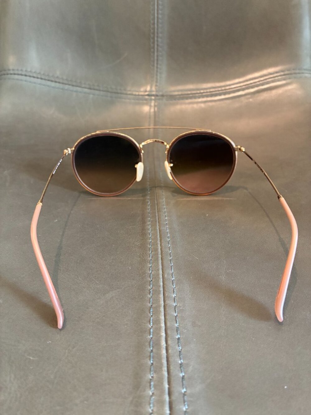 Ray Ban Round Double Bridge Sunglasses (Gold Frame) - Picture 10 of 12